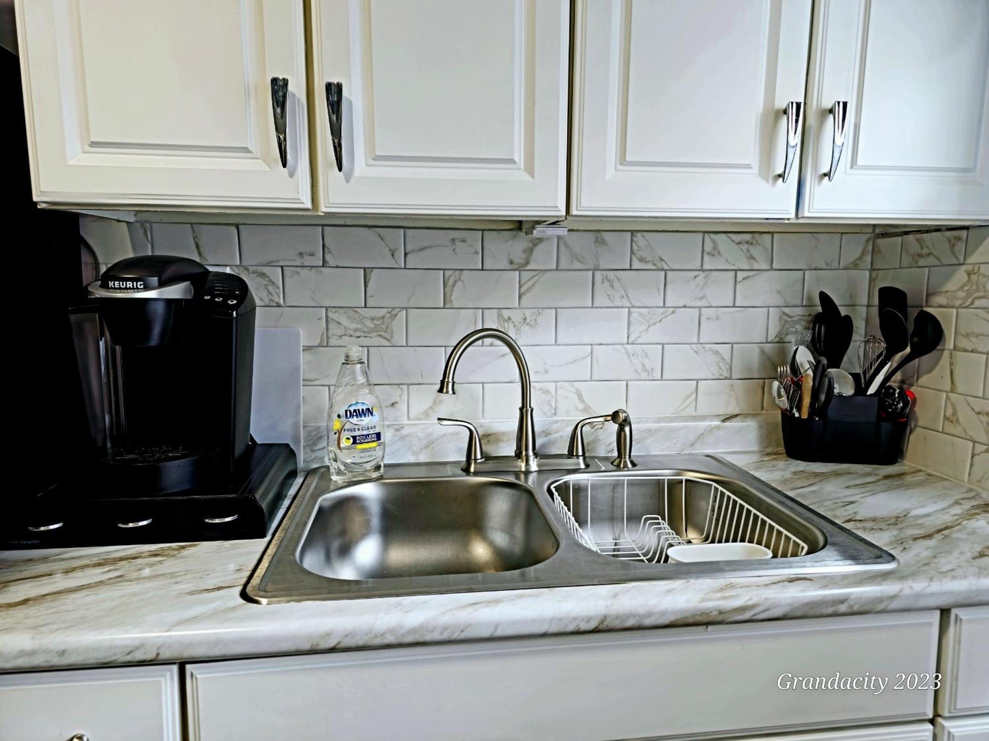 Villa Lovely! Near Cleve Clinic/Uh/Cwru/Dwntwn W/Porch à Cleveland Extérieur photo