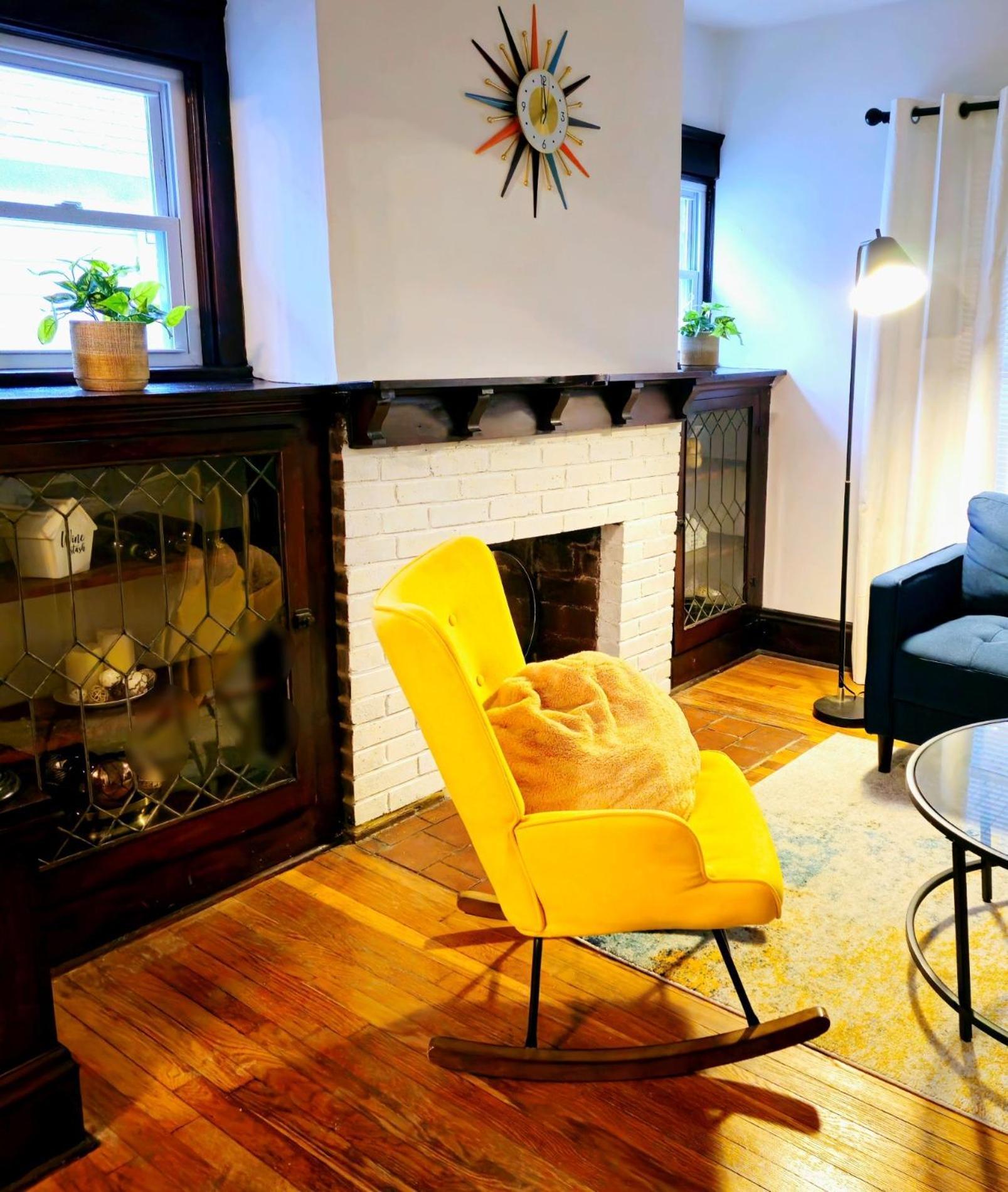Villa Lovely! Near Cleve Clinic/Uh/Cwru/Dwntwn W/Porch à Cleveland Extérieur photo