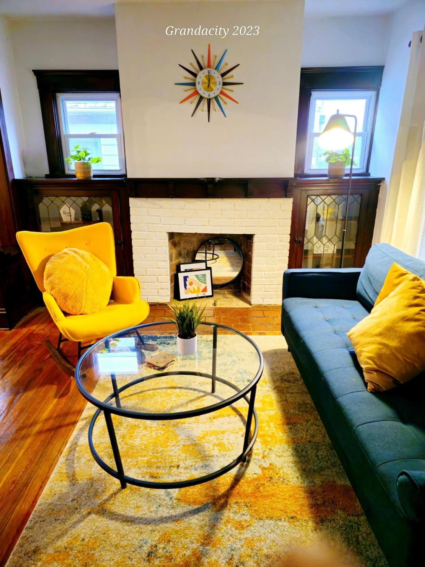 Villa Lovely! Near Cleve Clinic/Uh/Cwru/Dwntwn W/Porch à Cleveland Extérieur photo